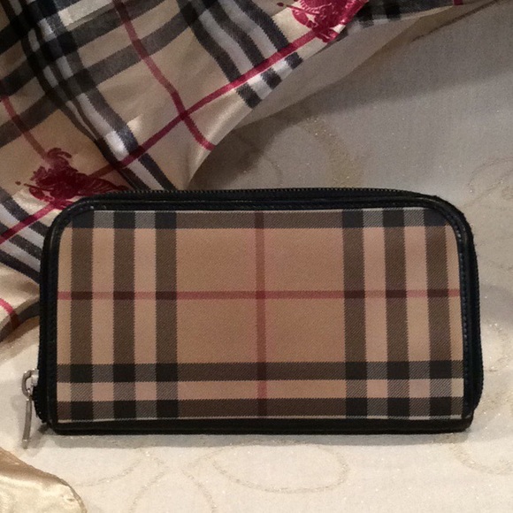 burberry nova check wallet